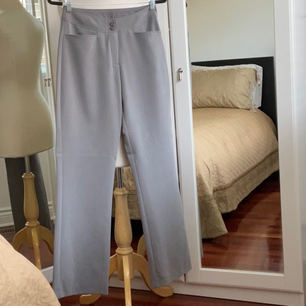 NWOT Women's Carolyn Design Uniform Light Gray Pants / Size 3